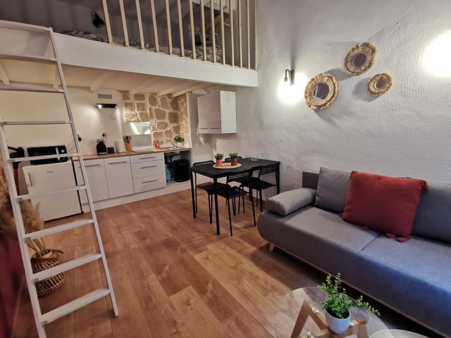 Centre Ville Montpellier - Appartement Au Coeur De L'Ecusson Exteriör bild