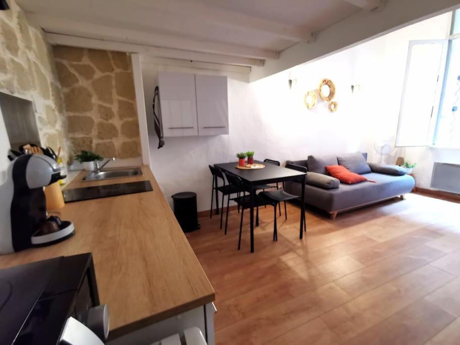 Centre Ville Montpellier - Appartement Au Coeur De L'Ecusson Exteriör bild